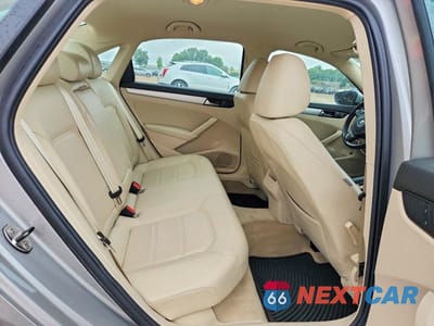 Zdjęcie 10 z 12 samochodu: 2012 VOLKSWAGEN PASSAT SE VIN:1VWBH7A34CC102548 - miniatura