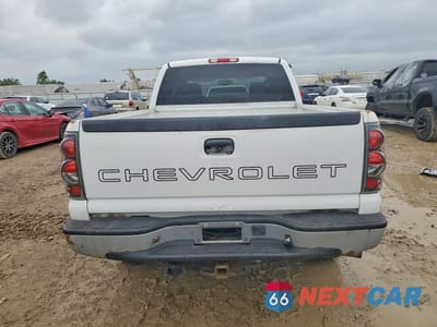 Zdjęcie 6 z 12 samochodu: 2004 CHEVROLET SILVERADO K1500 VIN:2GCEK19V841168354 - miniatura