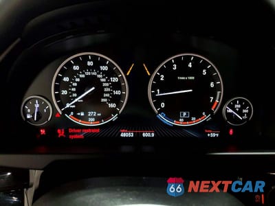 Zdjęcie 9 z 13 samochodu: 2016 BMW X5 XDRIVE50I VIN:5UXKR6C57G0J83205 - miniatura