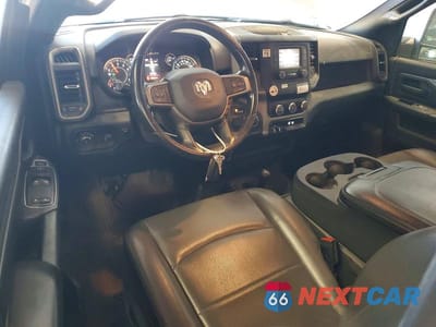 Zdjęcie 8 z 13 samochodu: 2023 RAM 2500 TRADESMAN VIN:3C6MR5AJ4PG605194 - miniatura