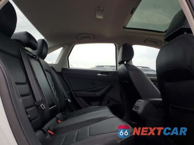 Zdjęcie 10 z 12 samochodu: 2024 VOLKSWAGEN JETTA SEL VIN:3VWGM7BU4RM021372 - miniatura