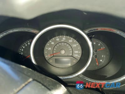 Zdjęcie 9 z 13 samochodu: 2013 KIA SORENTO LX VIN:5XYKTDA24DG351792 - miniatura