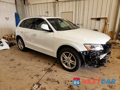 Czwarte zdjęcie samochodu z boku: 2016 AUDI Q5 PREMIUM PLUS S-LINE VIN:WA1D7AFP0GA111167 - miniatura