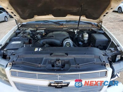 Zdjęcie 12 z 13 samochodu: 2007 CHEVROLET SUBURBAN C1500 VIN:3GNFC16077G239346 - miniatura