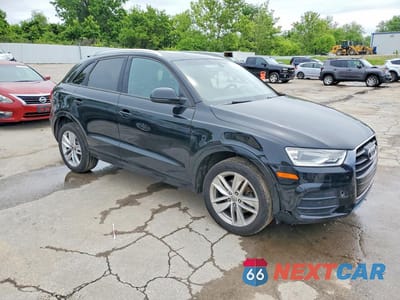 Czwarte zdjęcie samochodu z boku: 2017 AUDI Q3 PREMIUM VIN:WA1BCCFS6HR013833 - miniatura