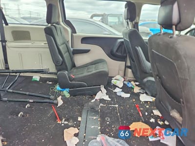 Zdjęcie 10 z 12 samochodu: 2016 DODGE GRAND CARAVAN SE VIN:2C4RDGBG3GR235975 - miniatura