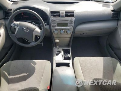 Zdjęcie 8 z 12 samochodu: 2010 TOYOTA CAMRY VIN:4T4BF3EK6AR069015 - miniatura