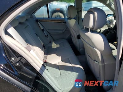 Zdjęcie 10 z 12 samochodu: 2007 MERCEDES-BENZ C 230 VIN:WDBRF52HX7F893922 - miniatura