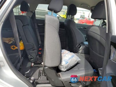 Zdjęcie 11 z 13 samochodu: 2020 KIA SORENTO L VIN:5XYPG4A31LG664414 - miniatura