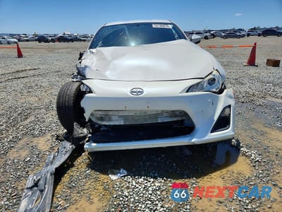 Piąte zdjęcie samochodu w środku: 2016 TOYOTA SCION VIN:JF1ZNAA12G8703185 - miniatura
