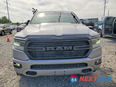 Piąte zdjęcie samochodu w środku: 2020 RAM 1500 BIG HORN VIN:1C6SRFFT4LN341483 - miniatura