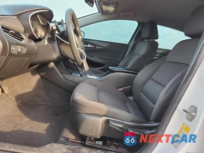 Zdjęcie 7 z 12 samochodu: 2018 CHEVROLET MALIBU LS VIN:1G1ZB5ST3JF217667 - miniatura