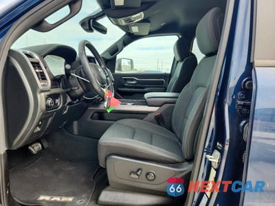 Zdjęcie 7 z 13 samochodu: 2024 RAM 1500 BIG HORN VIN:1C6RREFTXRN113019 - miniatura