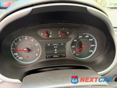Zdjęcie 8 z 10 samochodu: 2024 CHEVROLET MALIBU LT VIN:1G1ZD5ST9RF196457 - miniatura