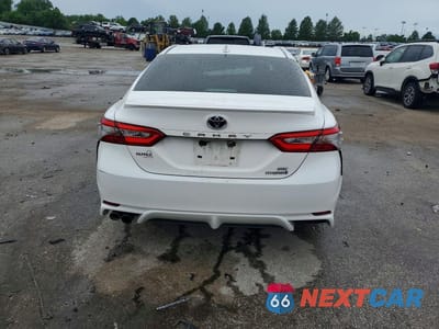 Zdjęcie 6 z 12 samochodu: 2019 TOYOTA CAMRY HYBRID SE VIN:4T1B21HK8KU512661 - miniatura