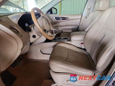 Zdjęcie 7 z 13 samochodu: 2013 NISSAN PATHFINDER S VIN:5N1AR2MN5DC665021 - miniatura