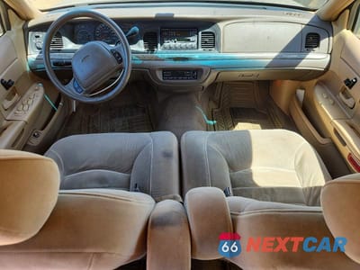 Zdjęcie 8 z 12 samochodu: 1998 FORD CROWN VICTORIA LX VIN:2FAFP74W5WX179374 - miniatura