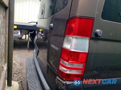 Trzecie zdjęcie samochodu z tyłu: 2017 MERCEDES-BENZ SPRINTER 2500 VIN:WDZPE8CDXHP396938 - miniatura