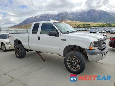 Czwarte zdjęcie samochodu z boku: 2007 FORD F250 SUPER DUTY VIN:1FTSX21567EA92089 - miniatura