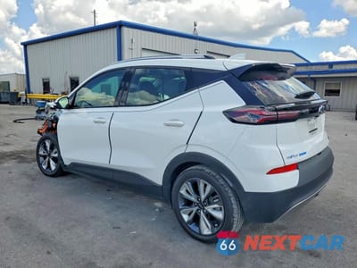 Drugie zdjęcie samochodu z przodu: 2023 CHEVROLET BOLT EUV LT VIN:1G1FY6S01P4176683 - miniatura