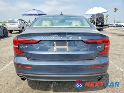 Zdjęcie 6 z 12 samochodu: 2020 VOLVO S60 T5 MOMENTUM VIN:7JR102FK2LG050694 - miniatura