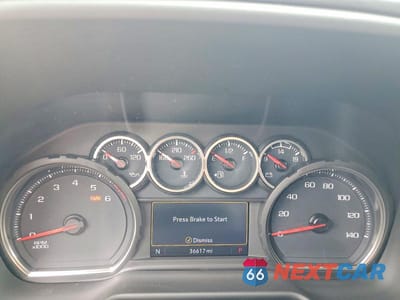 Zdjęcie 9 z 13 samochodu: 2021 CHEVROLET TAHOE K1500 Z71 VIN:1GNSKPKD9MR442148 - miniatura