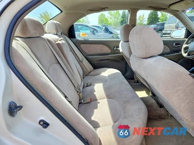 Zdjęcie 10 z 12 samochodu: 2002 HYUNDAI SONATA GL VIN:KMHWF25S32A521639 - miniatura