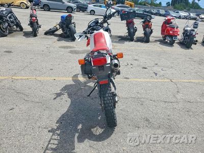 Czwarte zdjęcie samochodu z boku: 2012 HONDA XR650 L VIN:JH2RD0611CK900224 - miniatura