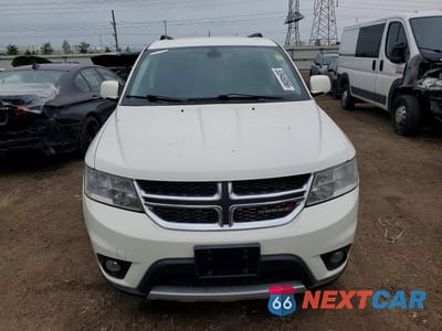 Piąte zdjęcie samochodu w środku: 2018 DODGE JOURNEY SXT VIN:3C4PDDBG3JT390794 - miniatura