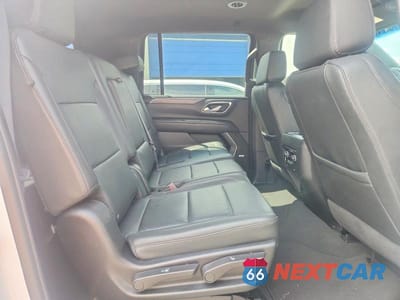 Zdjęcie 11 z 13 samochodu: 2024 CHEVROLET SUBURBAN C1500 LT VIN:1GNSCCKD3RR235090 - miniatura