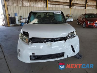 Piąte zdjęcie samochodu w środku: 2015 SCION XB BASE VIN:JTLZE4FE5FJ076968 - miniatura