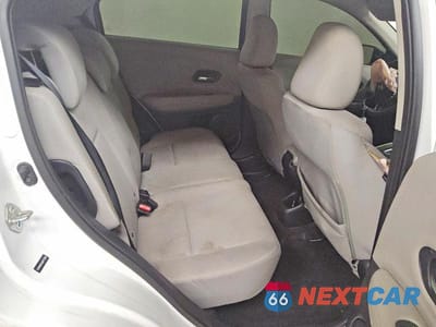 Zdjęcie 11 z 14 samochodu: 2018 HONDA HR-V LX VIN:3CZRU6H32JM717330 - miniatura