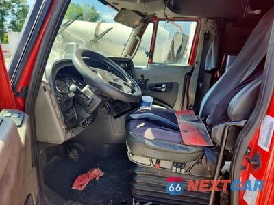 Piąte zdjęcie samochodu w środku: 2016 INTERNATIONAL PROSTAR SEMI TRUCK VIN:3HSDJAPR1GN743686 - miniatura