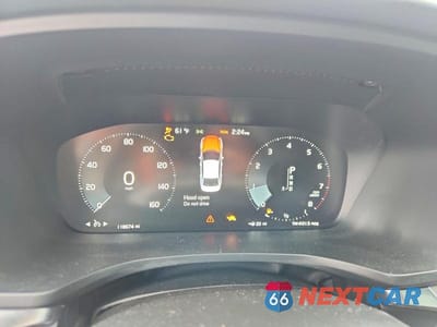 Zdjęcie 9 z 12 samochodu: 2019 VOLVO S60 T6 R-DESIGN VIN:7JRA22TM6KG014005 - miniatura