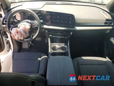 Zdjęcie 8 z 13 samochodu: 2026 CHEVROLET TRAVERSE LT VIN:1GNERGKS4TJ186635 - miniatura