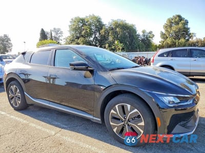 Czwarte zdjęcie samochodu z boku: 2024 KIA EV6 LIGHT LONG RANGE VIN:KNDC34LA0R5621917 - miniatura
