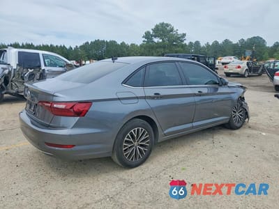 Trzecie zdjęcie samochodu z tyłu: 2021 VOLKSWAGEN JETTA S VIN:3VWC57BU4MM102988 - miniatura