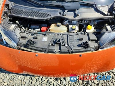 Zdjęcie 11 z 12 samochodu: 2016 SMART FORTWO VIN:WMEFJ5DA7GK051762 - miniatura