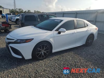 2023 TOYOTA CAMRY SE 4T1G11AKXPU755754 - główne zdjęcie licytacji z USA - miniatura