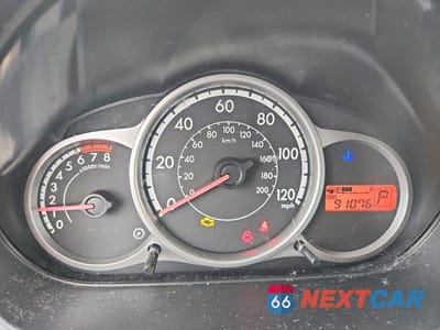 Zdjęcie 9 z 12 samochodu: 2013 MAZDA MAZDA2 VIN:JM1DE1KY1D0159658 - miniatura