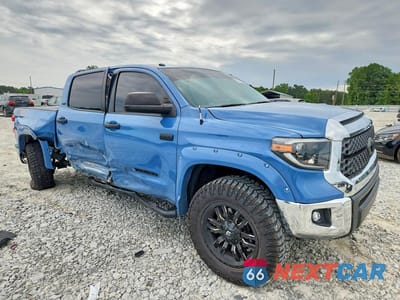Czwarte zdjęcie samochodu z boku: 2019 TOYOTA TUNDRA CREWMAX SR5 VIN:5TFDW5F17KX855818 - miniatura