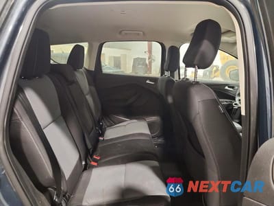 Zdjęcie 11 z 13 samochodu: 2019 FORD ESCAPE SE VIN:1FMCU9GD0KUA86657 - miniatura
