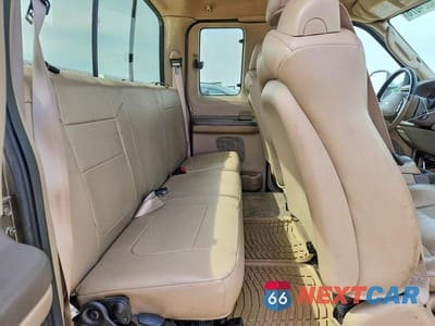Zdjęcie 10 z 12 samochodu: 2004 FORD F250 SUPER DUTY VIN:1FTNX20P84ED87870 - miniatura
