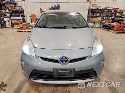 Piąte zdjęcie samochodu w środku: 2013 TOYOTA PRIUS THREE VIN:JTDKN3DUXD1642878 - miniatura