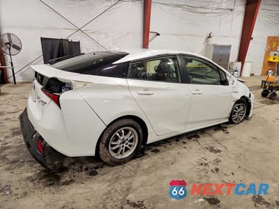 Trzecie zdjęcie samochodu z tyłu: 2021 TOYOTA PRIUS XLE AWD-E VIN:JTDL9MFUXM3027201 - miniatura
