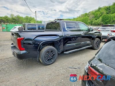 Trzecie zdjęcie samochodu z tyłu: 2024 TOYOTA TUNDRA 1794 EDITION HV VIN:5TFMC5DB8RX058718 - miniatura