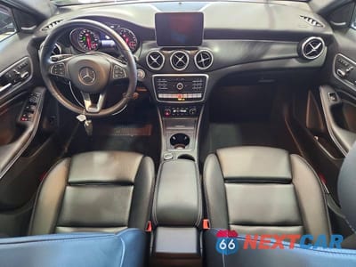 Zdjęcie 8 z 13 samochodu: 2019 MERCEDES-BENZ GLA 250 4MATIC VIN:WDCTG4GB0KJ545730 - miniatura