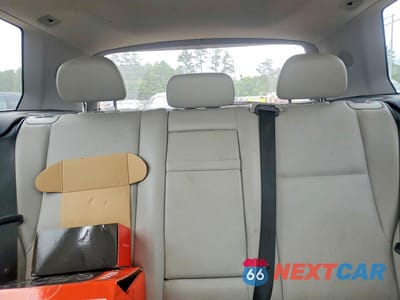 Zdjęcie 10 z 13 samochodu: 2014 MERCEDES-BENZ GLK 350 VIN:WDCGG5HB2EG286875 - miniatura