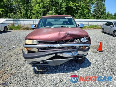 Piąte zdjęcie samochodu w środku: 1999 CHEVROLET SILVERADO K1500 VIN:2GCEK19T0X1185295 - miniatura