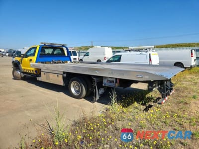 Drugie zdjęcie samochodu z przodu: 2019 FORD F550 SUPER DUTY VIN:1FDUF5GY2KDA01683 - miniatura